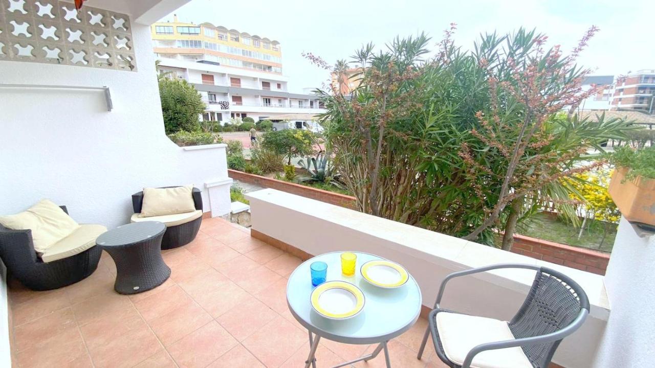 Tenis Sol Levante 103 Roses Exterior photo